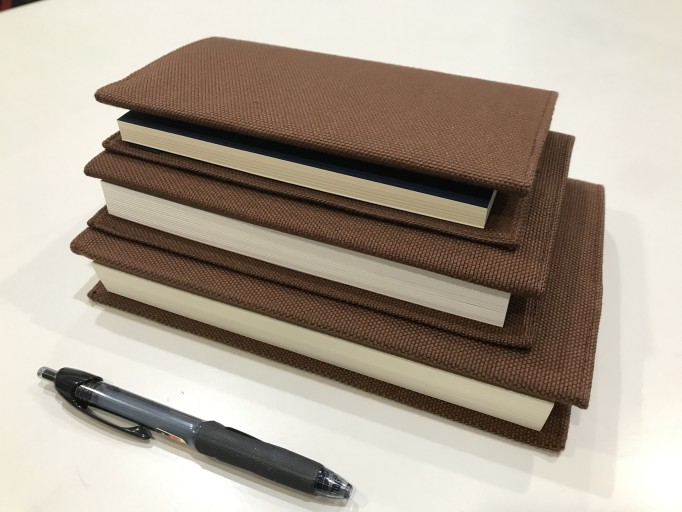 ブックカバー3点セット - 泉里志