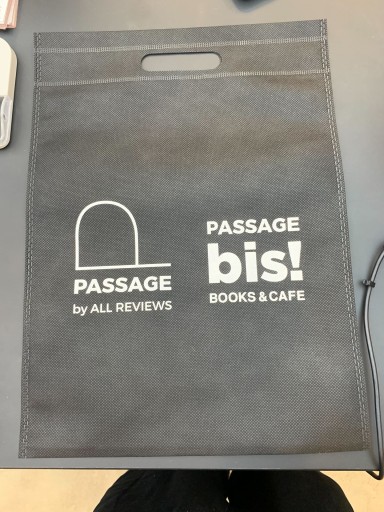 PASSAGEロゴ入り不織布バッグ - ALL REVIEWS