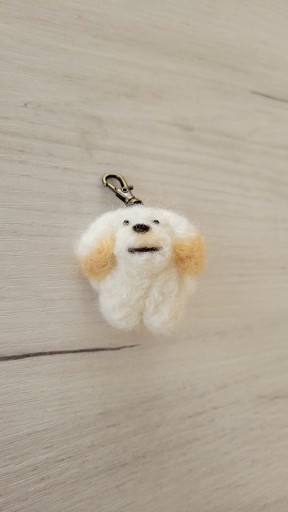 羊毛フェルト 白まめチビ - なかよし(SOLIDA)