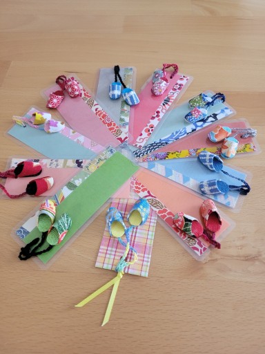 小さな道しるべ栞 千代紙 - 篠ちゃんの本棚