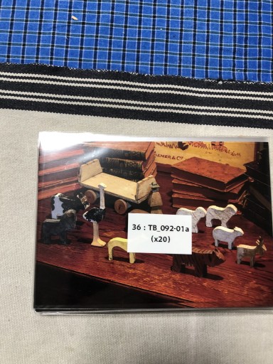 エレ  おもちゃ 36：TB_092-01a - 岸リューリSOLIDA書店