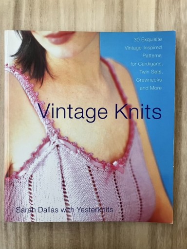 Vintage Knits - 鳥古繰子 Tricoquelicot の本棚