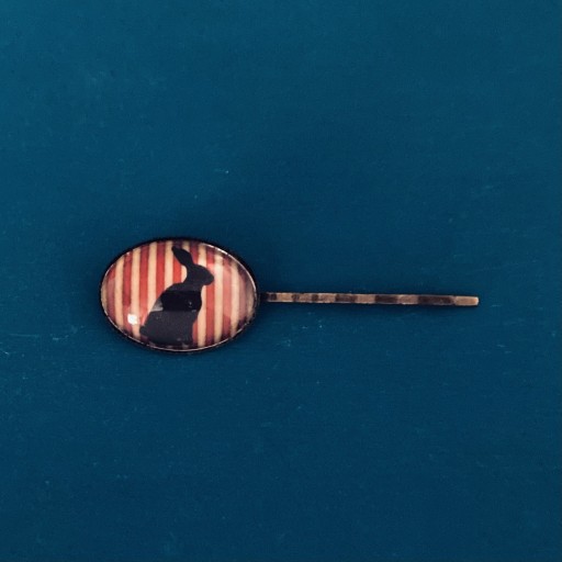 ウサギ模様のピン留め - alala bazaar