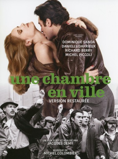 Une chambre en ville 都会のひと部屋 映画パンフレット - Librairie Le Film