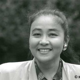 米原 万里の本棚